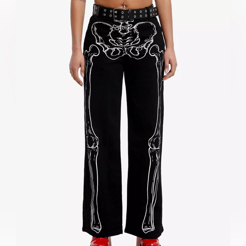 Black Skeleton Outline Grommet Belt Wide Leg Pants Hot‎ Topic Halloween